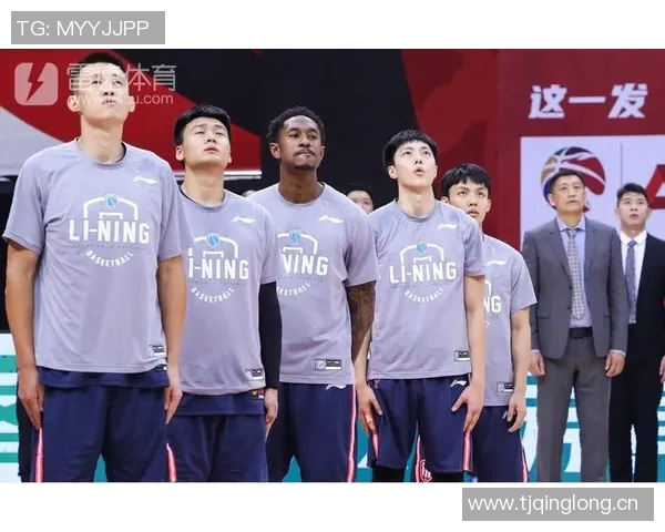 1月24日广东队对阵青岛队精彩比赛录像回顾与分析